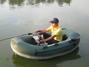 河源钓鱼充气橡皮船